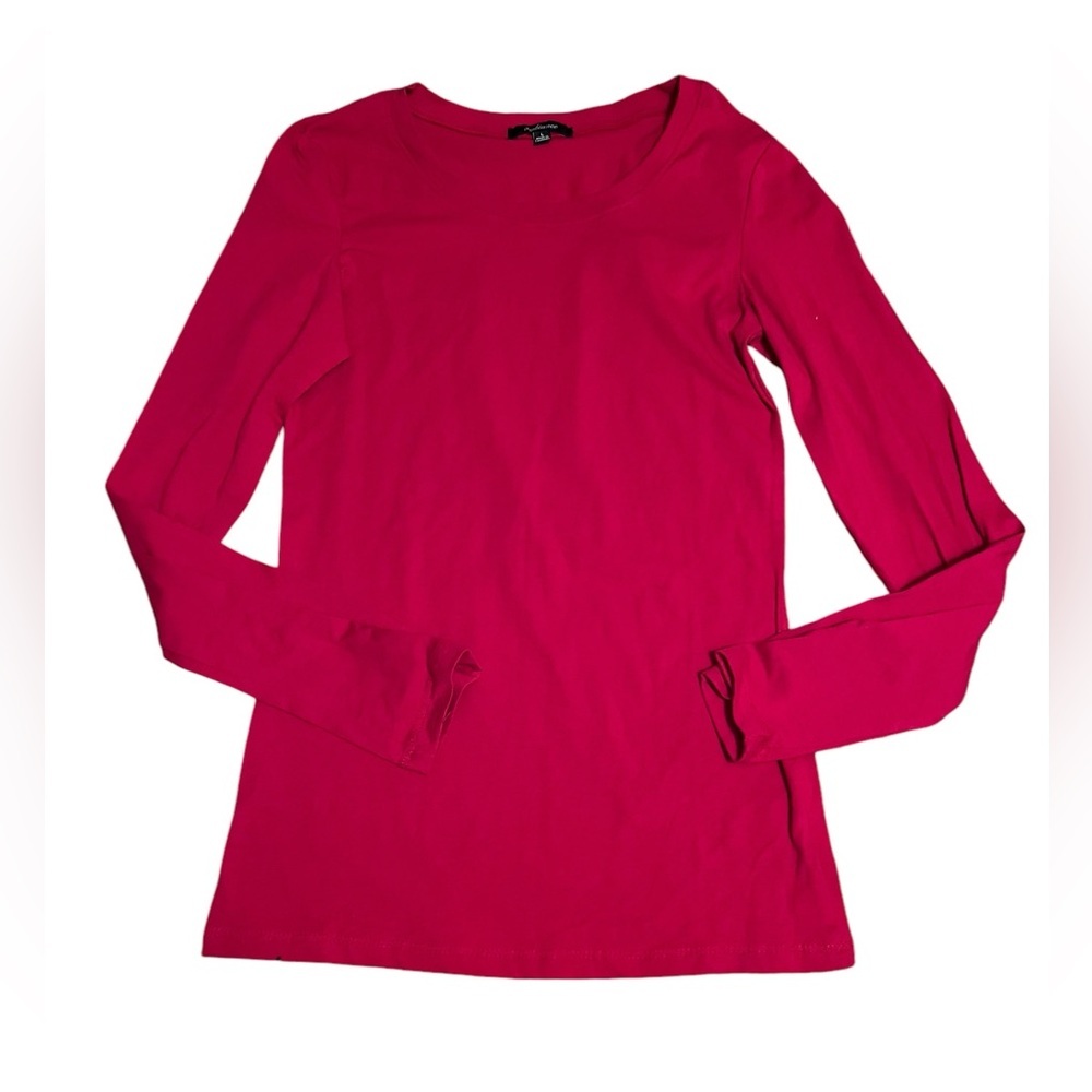 Ambiance long sleeve T-shirt, new without tags, size large